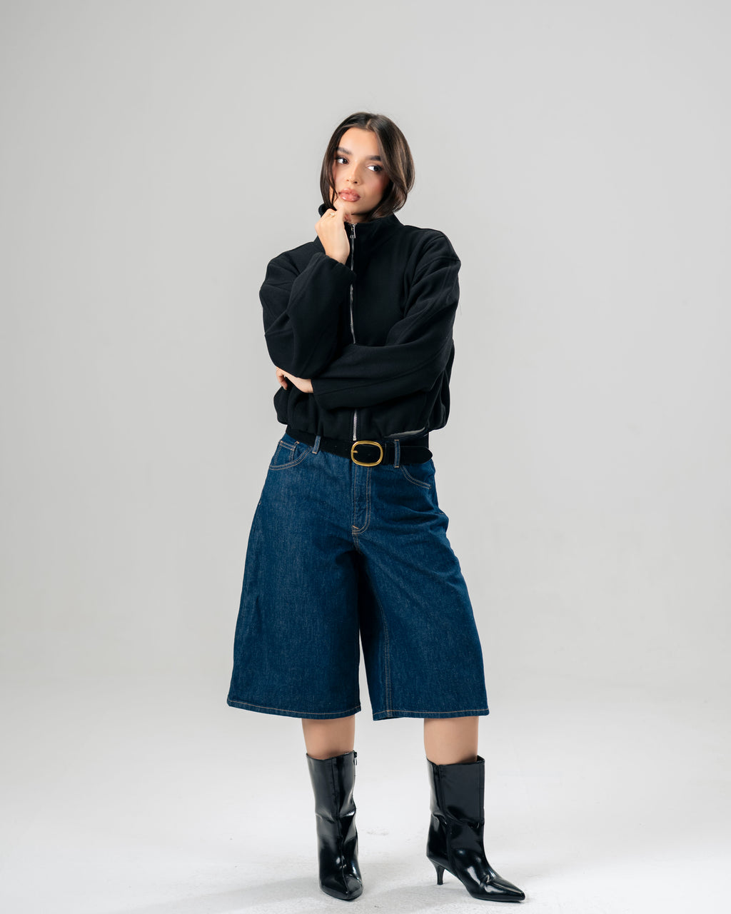Cloud Zip Jacket In Black