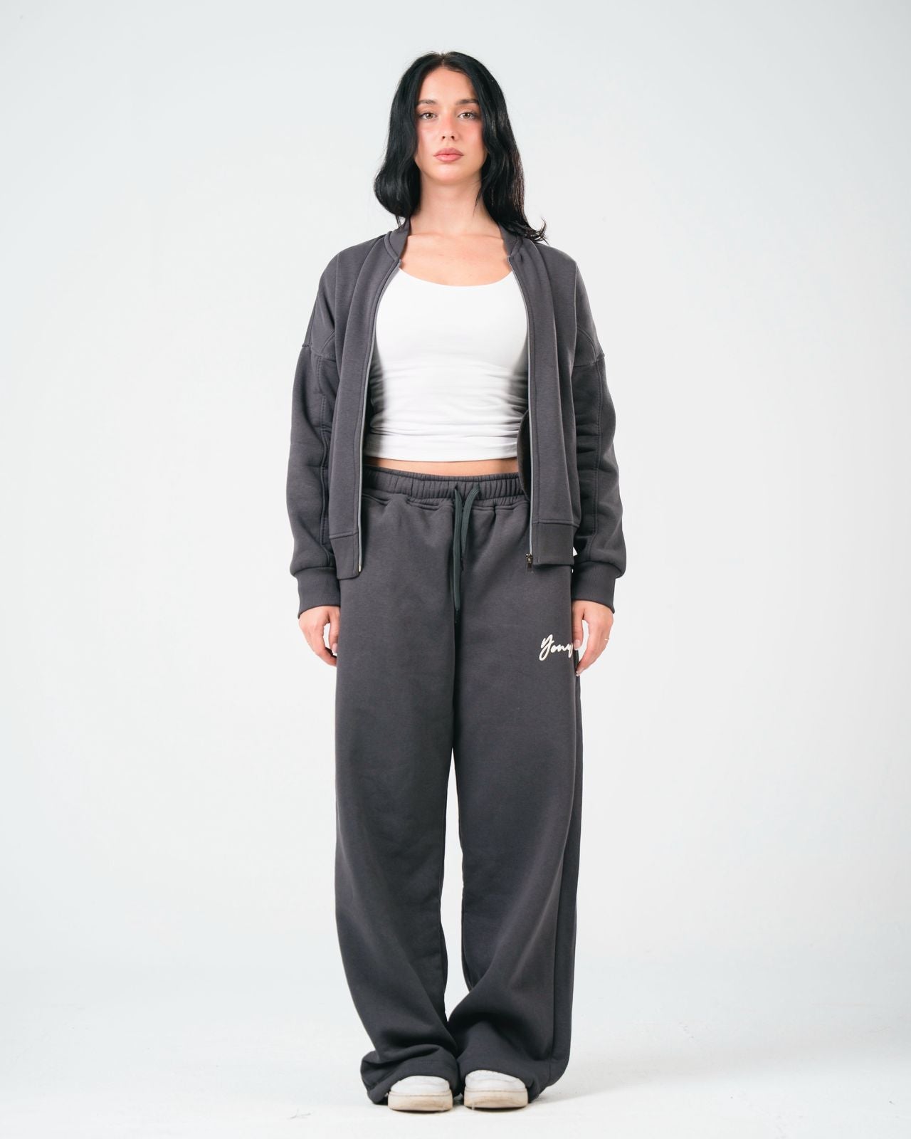 Dark grey Essential set