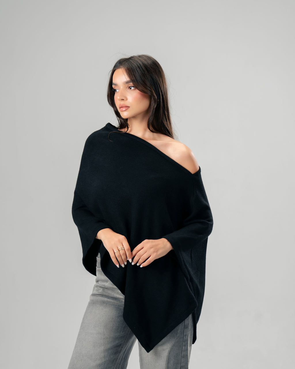 One-Shoulder black Poncho