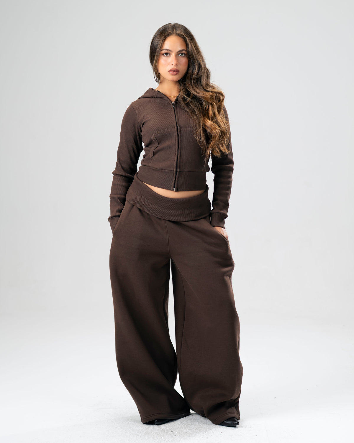 OFF-Duty Set in Brown