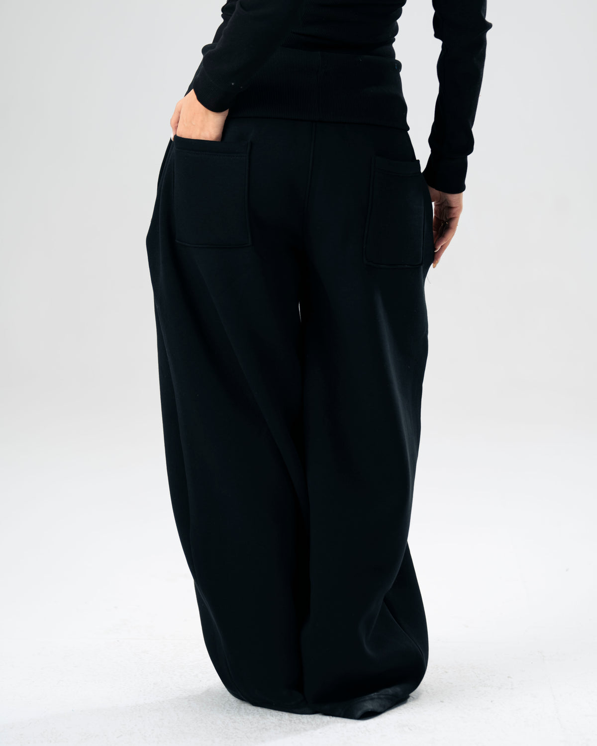 OFF-Duty Set in Black