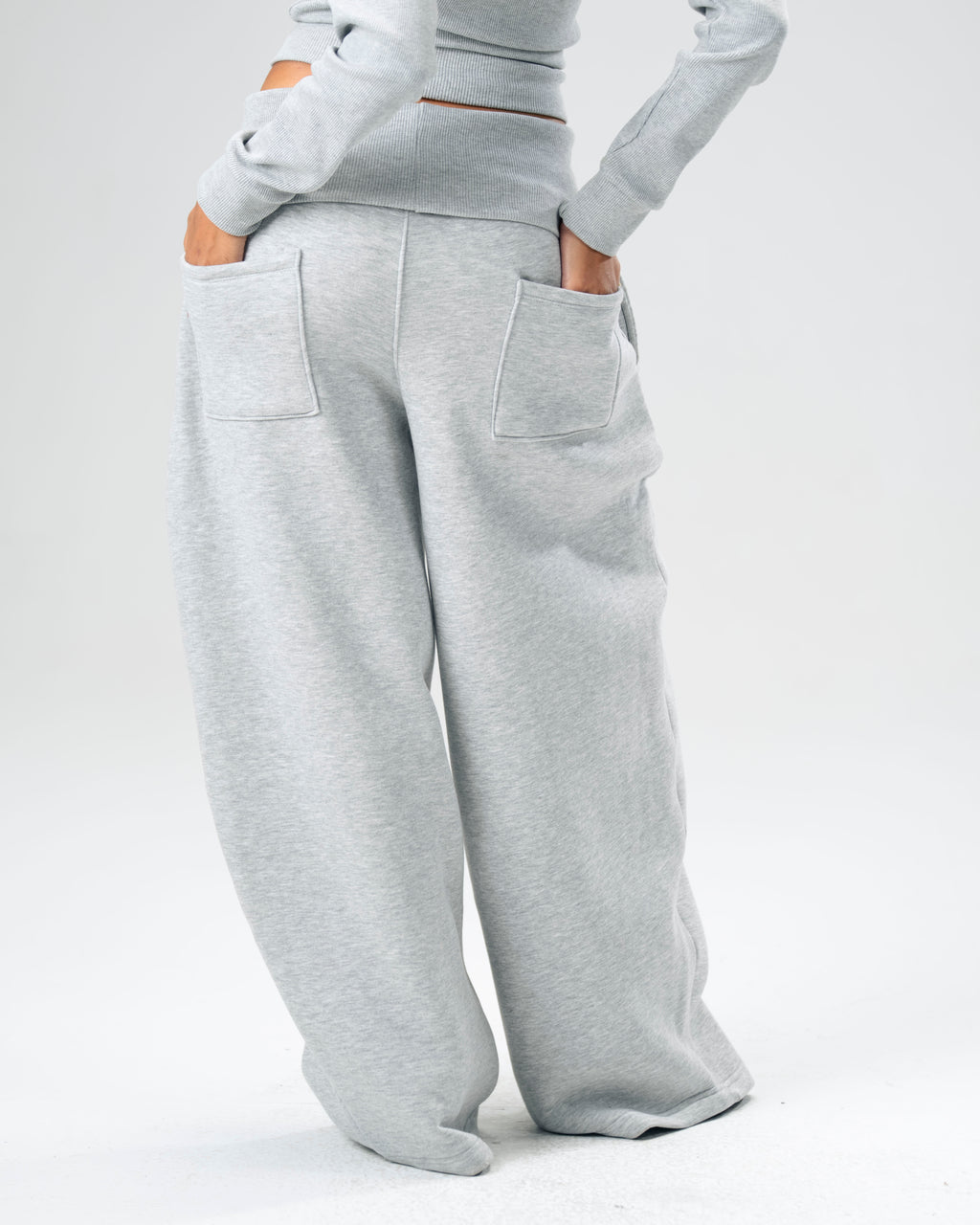 OFF-Duty Set in Grey