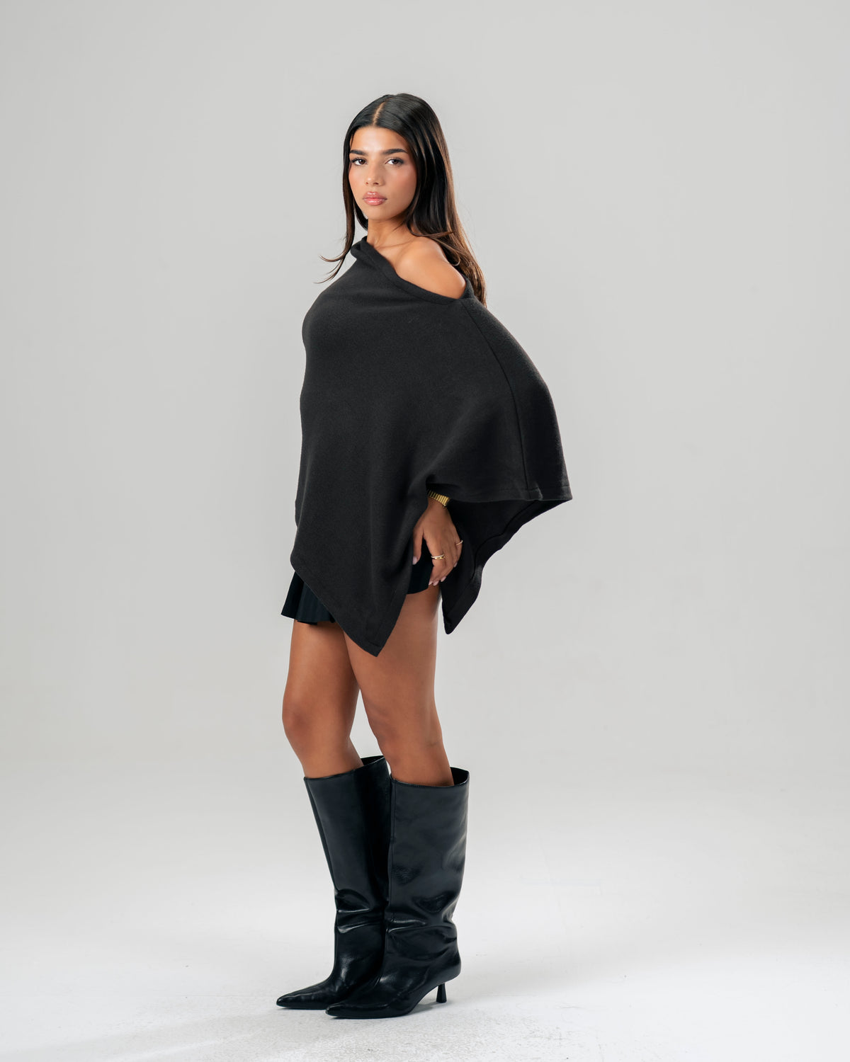 One-Shoulder dark brown Poncho